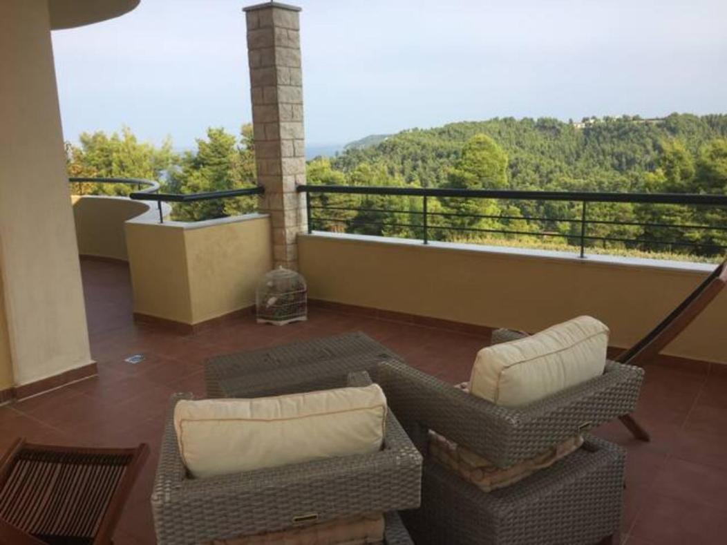 #Luxlikehome Hill Summer Villa Elani Exterior foto
