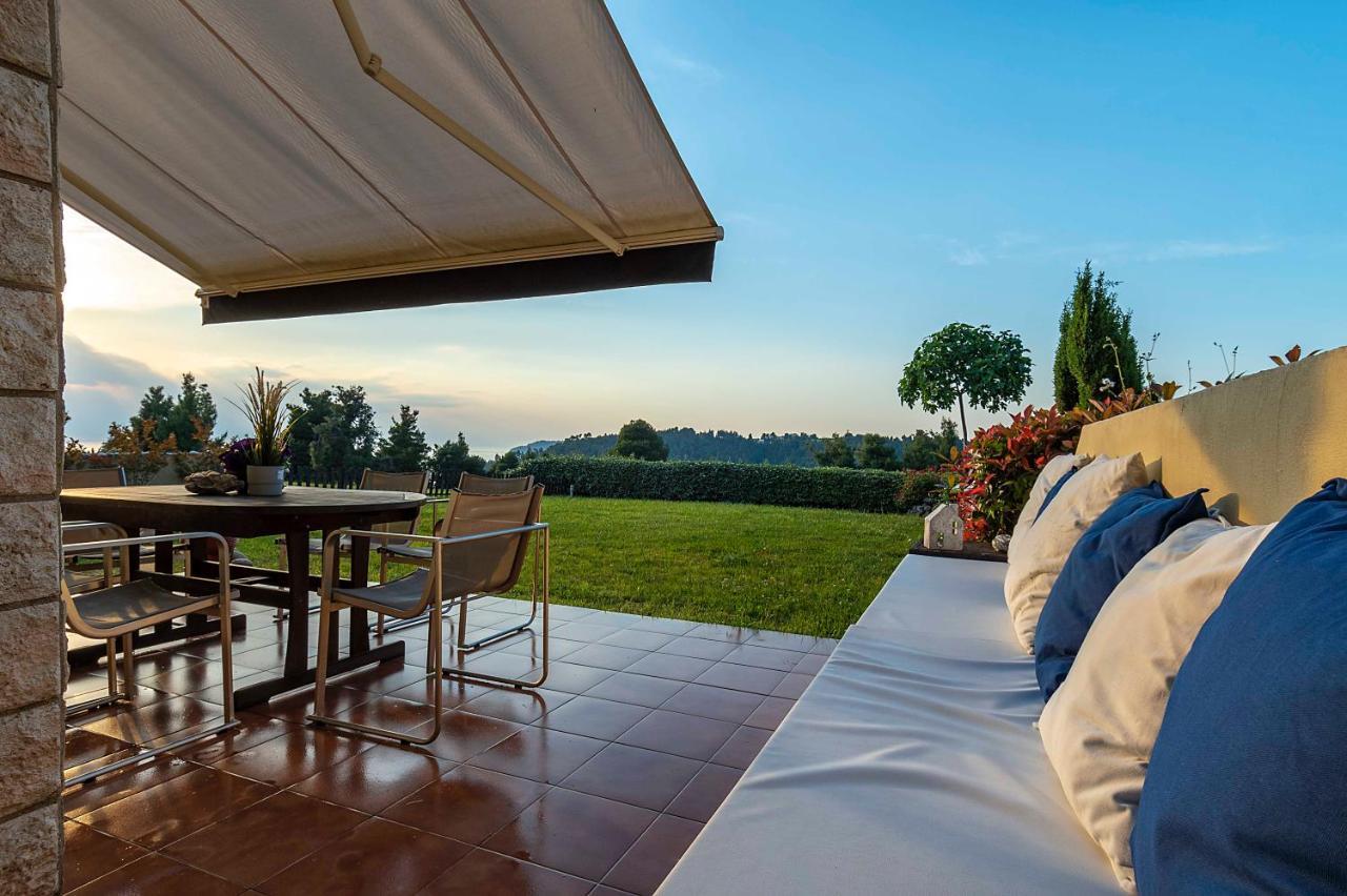 #Luxlikehome Hill Summer Villa Elani Exterior foto